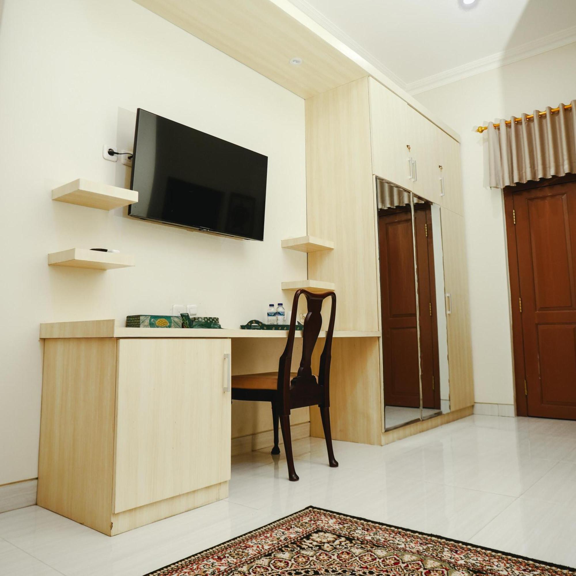 Omahkura 1 Apartment Yogyakarta Ngoại thất bức ảnh