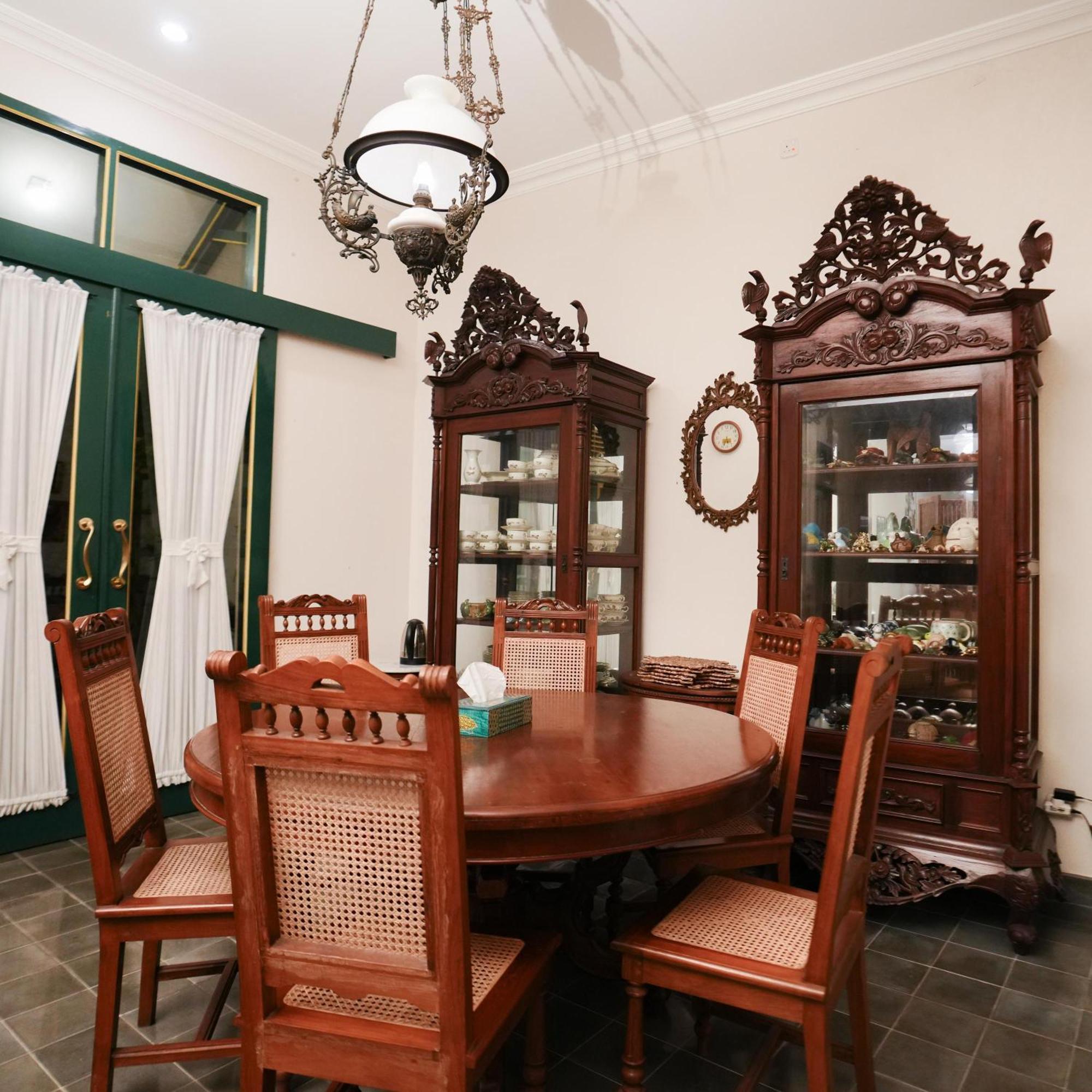 Omahkura 1 Apartment Yogyakarta Ngoại thất bức ảnh